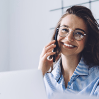 AdobeStock_Telefon.png