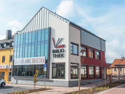 Bibliothek neu.jpg